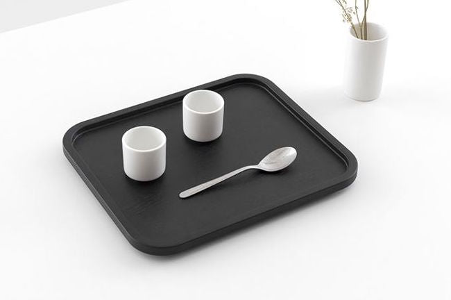 july tray medium zwart