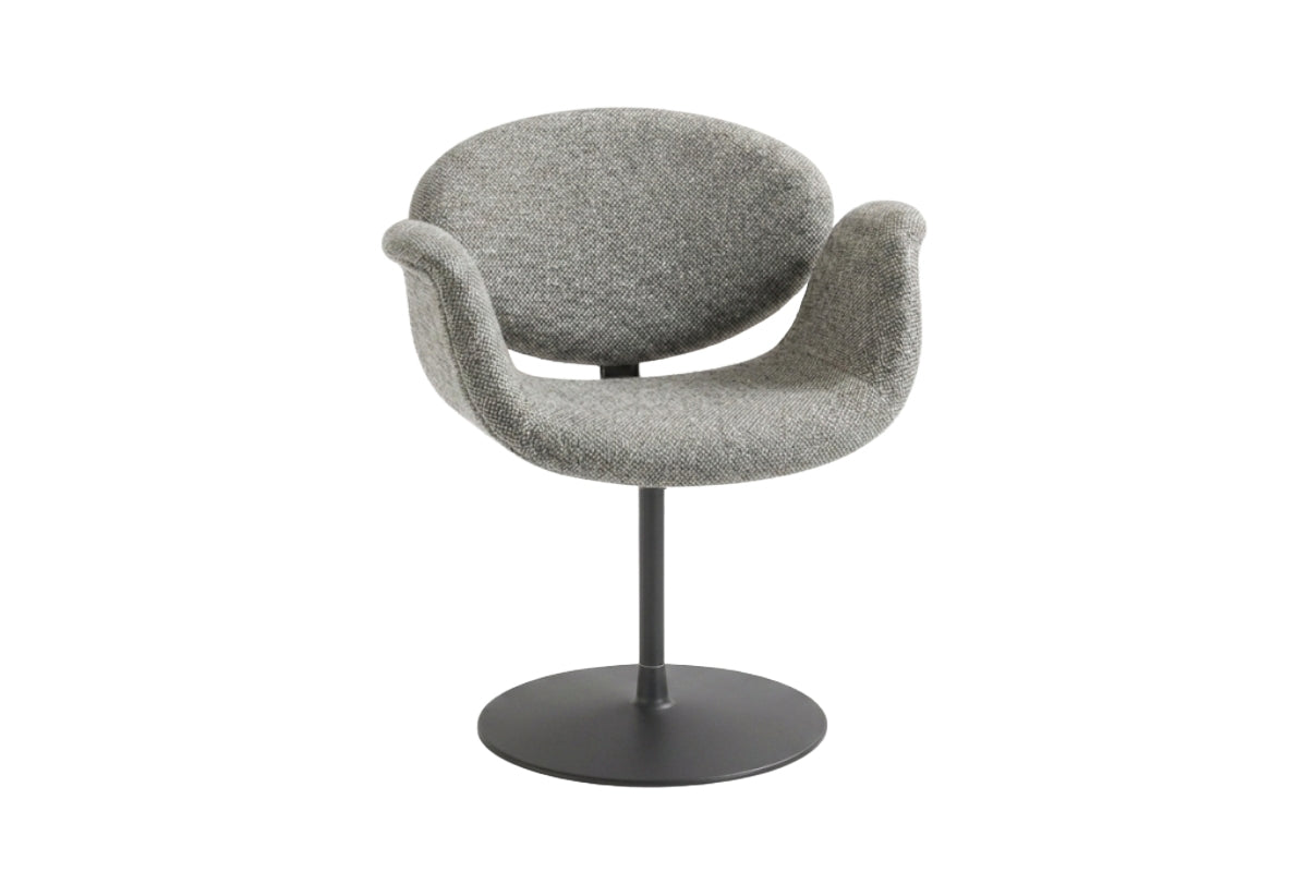 Artifort Little Tulip stoel ontworpen door Pierre Paulin