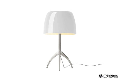 Foscarini Lumiere Grande tafellamp in wit glas met aluminium onderstel, elegant Italiaans design voor moderne interieurs.